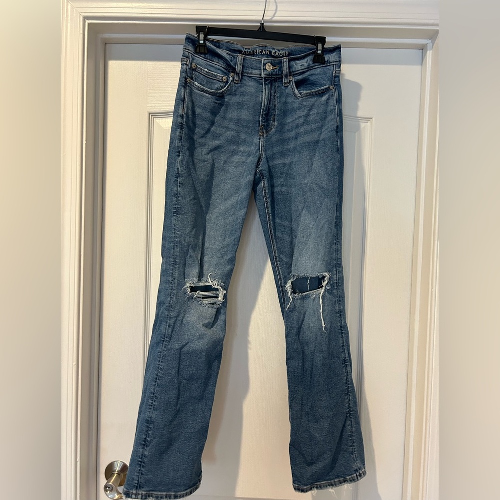 American eagle 90’s bootcut jeans